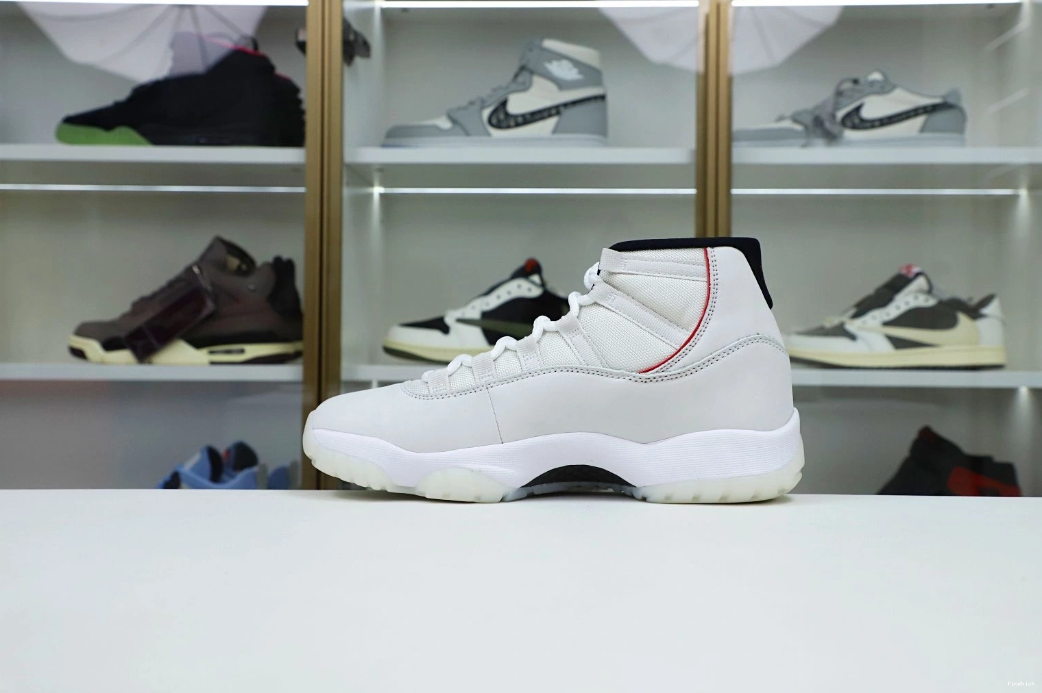 RETRO PLATINUM JORDAN AIR XI 11 TINT 0914